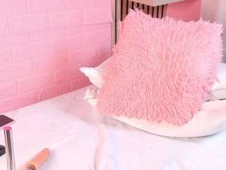 eliza-rosas Live Webcam on CamSoda