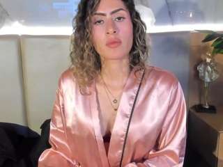 sienna-bellucci live webcam show