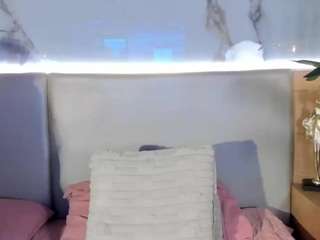 sienna-bellucci live webcam show