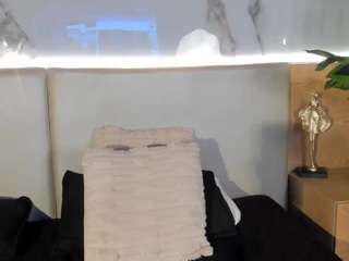 Sienna-Bellucci live webcam show
