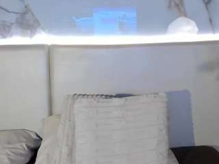 Sienna-Bellucci live webcam show