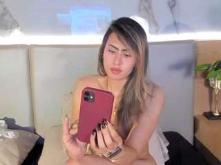 Sienna-Bellucci live webcam show