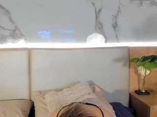 Sienna-Bellucci live webcam show