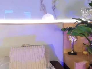 sienna-bellucci's live room