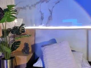sienna-bellucci's live room