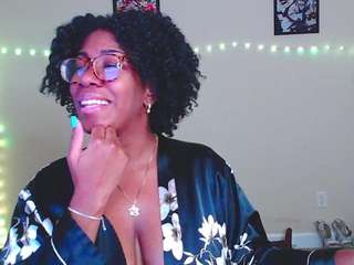 xoxocinnamon's live room