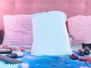 CandyMari live webcam show