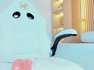 dalila-sette's CamSoda show and profile