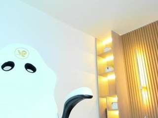 dalila-sette's CamSoda show and profile