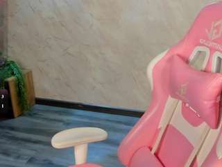 emili-hols Sex Cam Show