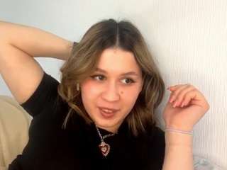 johniebottoms's CamSoda show and profile