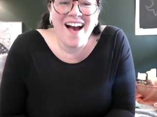 Live webcam model kaitrosss on Soda Cams