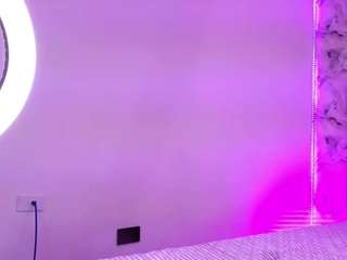 lili-jhs Sex Cam Show