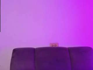 marvelousemi webcam