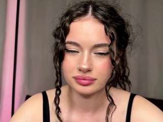 Live webcam model moonfaairy on Soda Cams