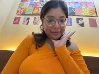 Live webcam model sexhuttt on Soda Cams