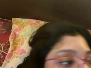 Live webcam model sexhuttt on Soda Cams