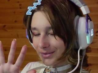 SilvaDevil live cam preview