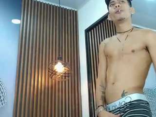 skinny-cute-alyer