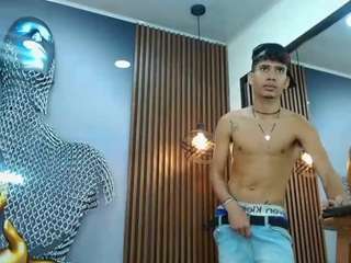skinny-cute-alyer