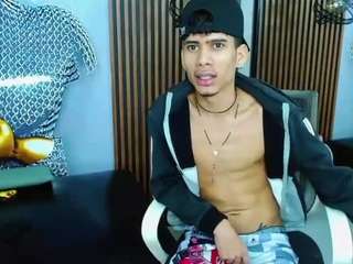 skinny-cute-alyer