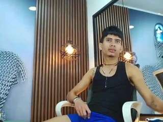skinny-cute-alyer