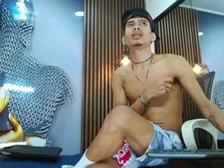 skinny-cute-alyer