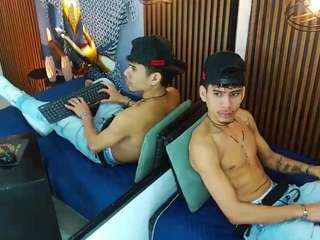 skinny-cute-alyer