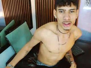 skinny-cute-alyer