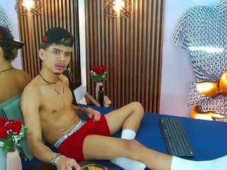 skinny-cute-alyer