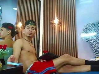 skinny-cute-alyer