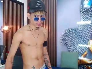 skinny-cute-alyer