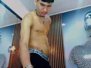 skinny-cute-alyer