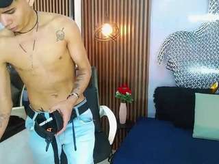 skinny-cute-alyer