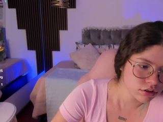 sweet-alicee webcam