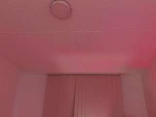 le modèle sweet-alicee est en webcam porno dans un show sur le site camsoda, il possède les tags suivants: anal,brown eyes,creampie,drinking,no smoking,striptease,tattoos,big tits,brown hair,curvy,hd,squirt