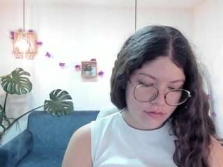 Sweet-Alicee live cam preview