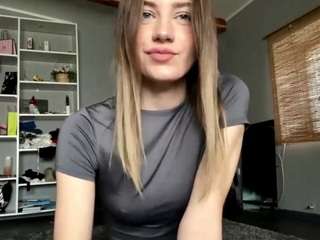 TrudieBeaumont live cam preview