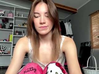TrudieBeaumont live cam preview