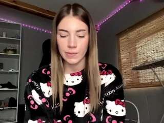 TrudieBeaumont live cam preview