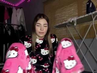 TrudieBeaumont live cam preview