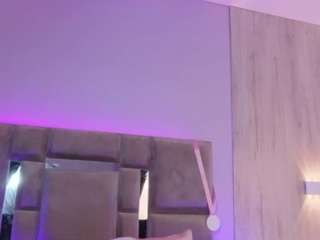 Live cam show with AbrilBrentt