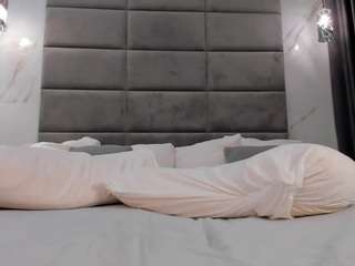 Lilith live cam preview