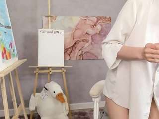 Ce modèle est en direct maintenant. milena-milyan