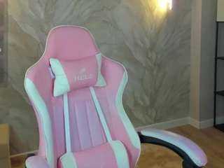 Milena-Milyan live cam preview