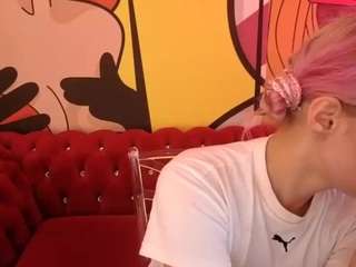pinkytrix live profile