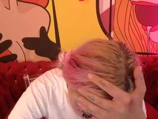 pinkytrix live webcam show
