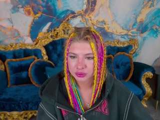 PinkyTrix live cam preview