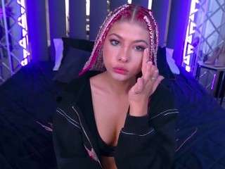 PinkyTrix