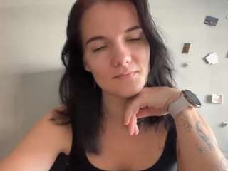 rosettahackborn Live Webcam on CamSoda